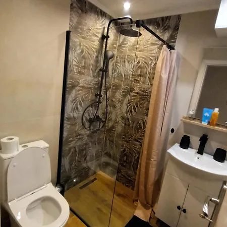 La Piccola Montagna 2 Lägenhet Virós