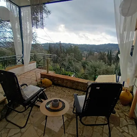Апартаменты La Piccola Montagna 2 Viros